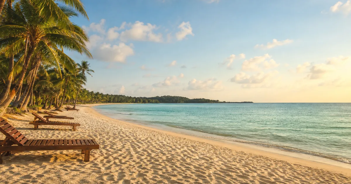 Long Beach Phu Quoc northern stretch at sunset, viewed from Duong Dong walking distance